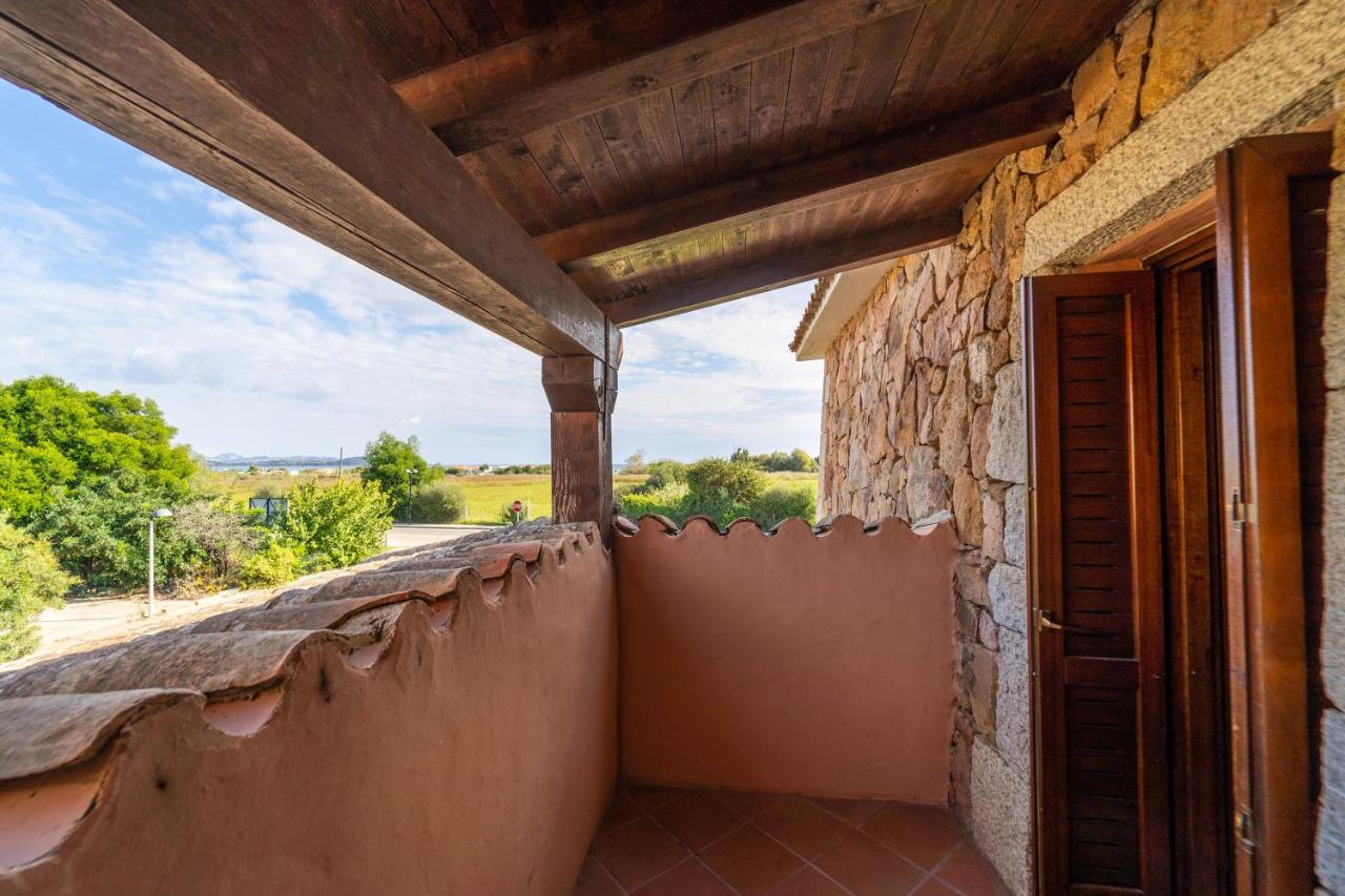 Iss Travel, Pedra Rosa 2 Bedroom Apartments With Private Terrace And Air Conditioning Сан-Теодоро Экстерьер фото